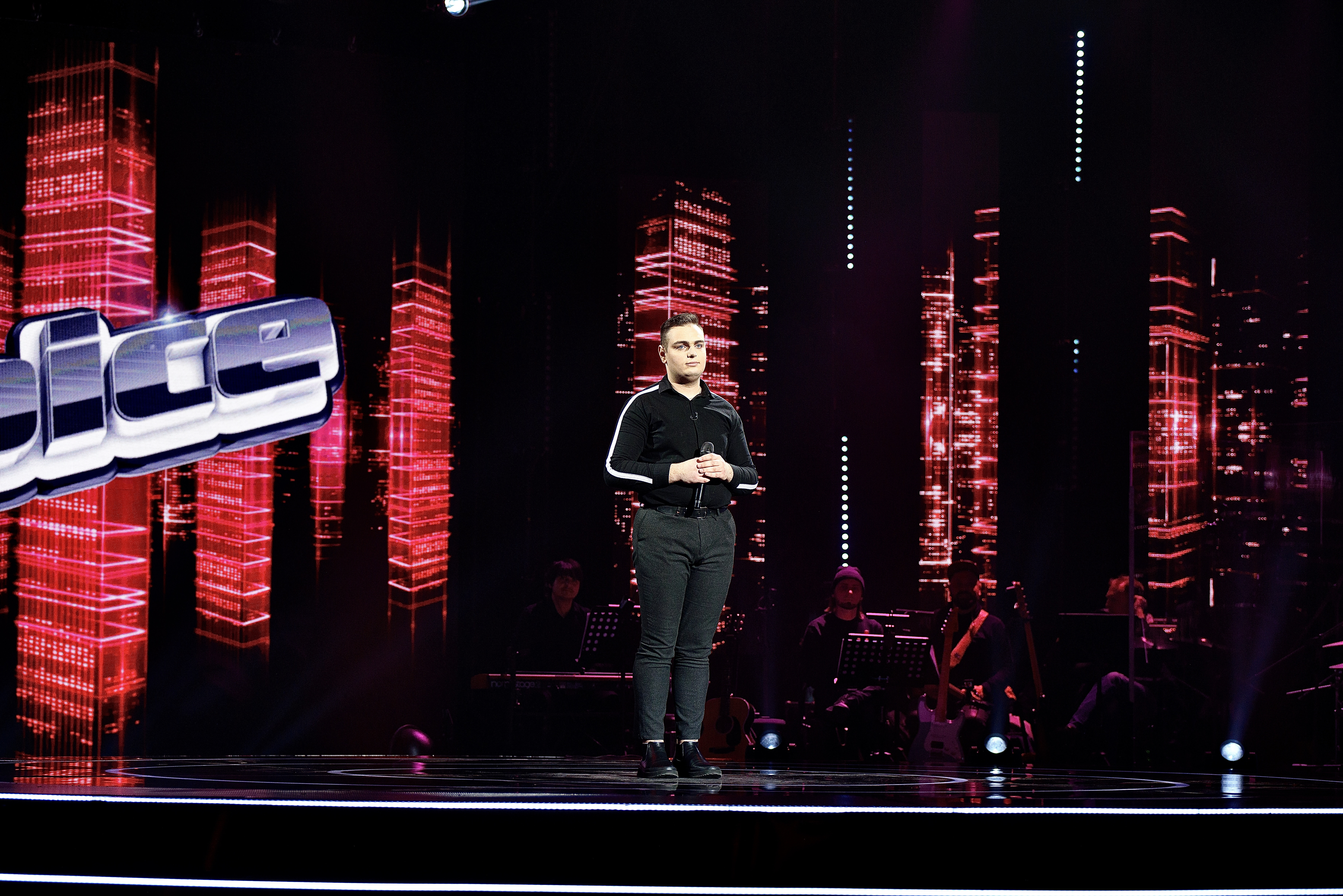 Хлопець з Долини переміг на сліпих прослуховуваннях шоу "Голос країни" (ВІДЕО) 2 Андрій Григорський