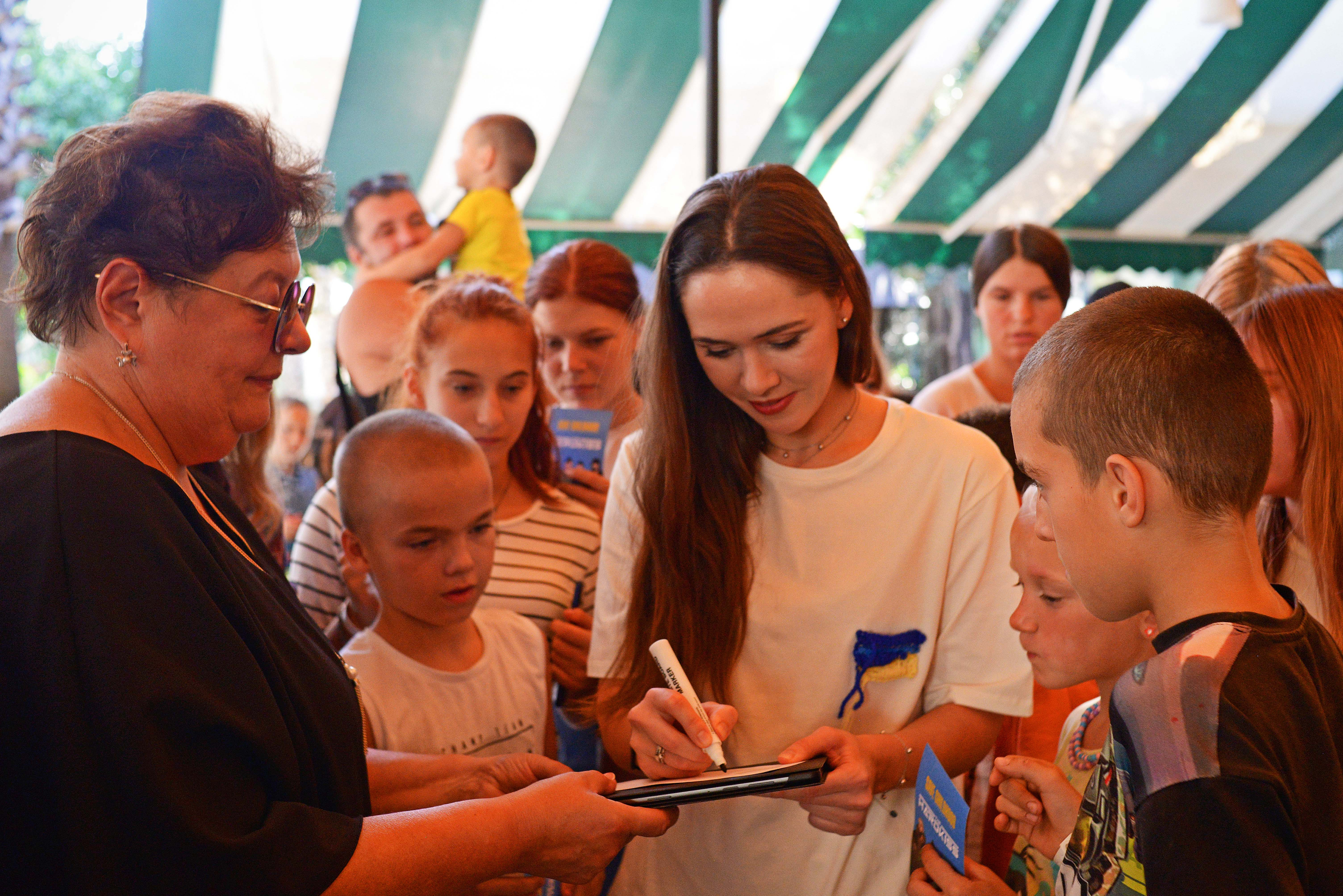 юлія саніна