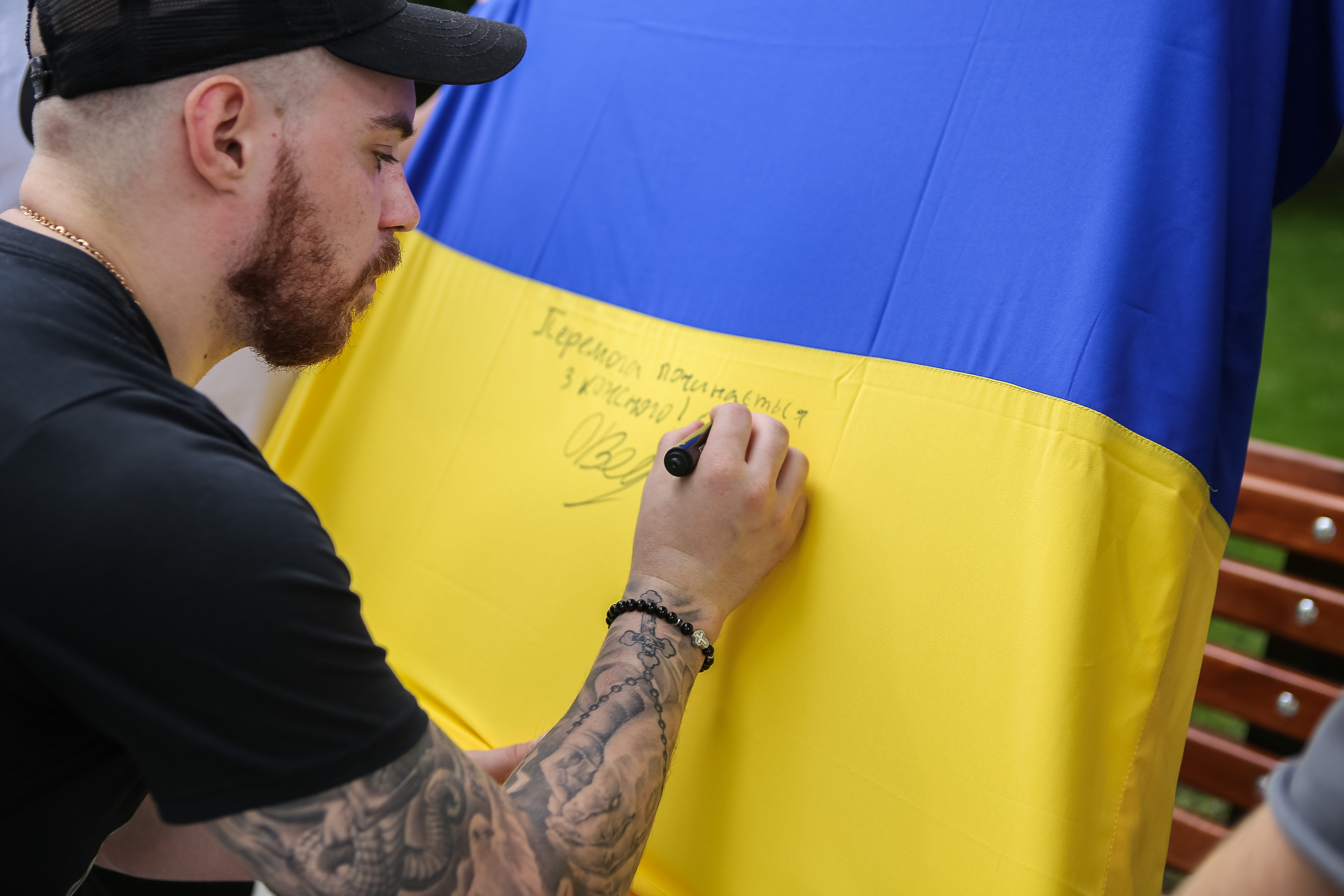 Олег Верняєв