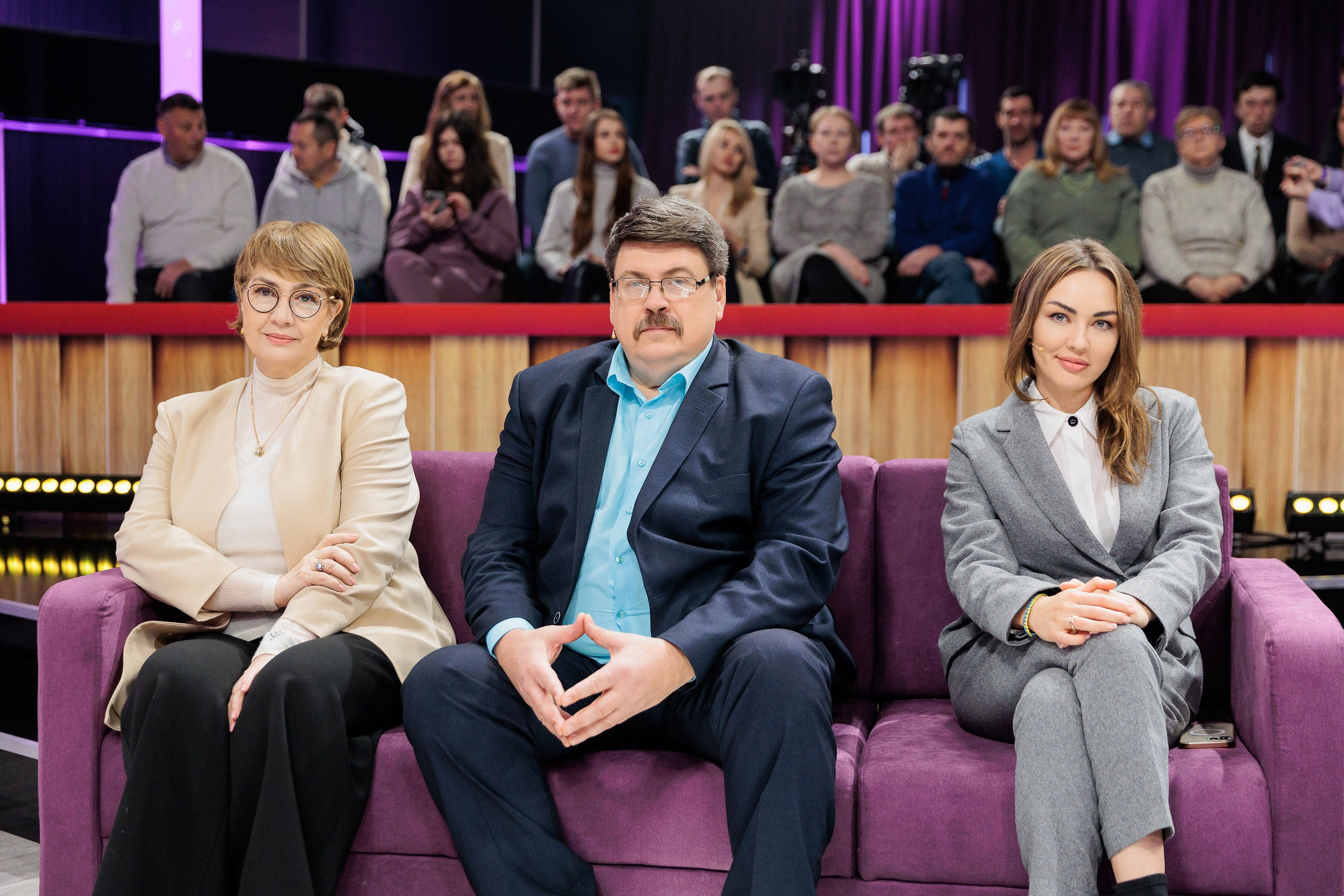 Говорить вся країна