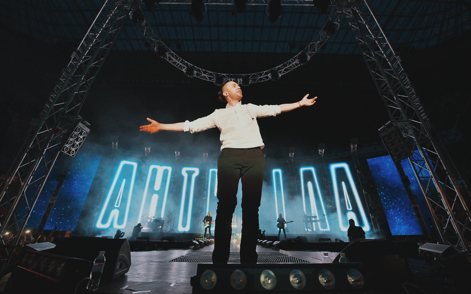 Тарас Тополя 1+1