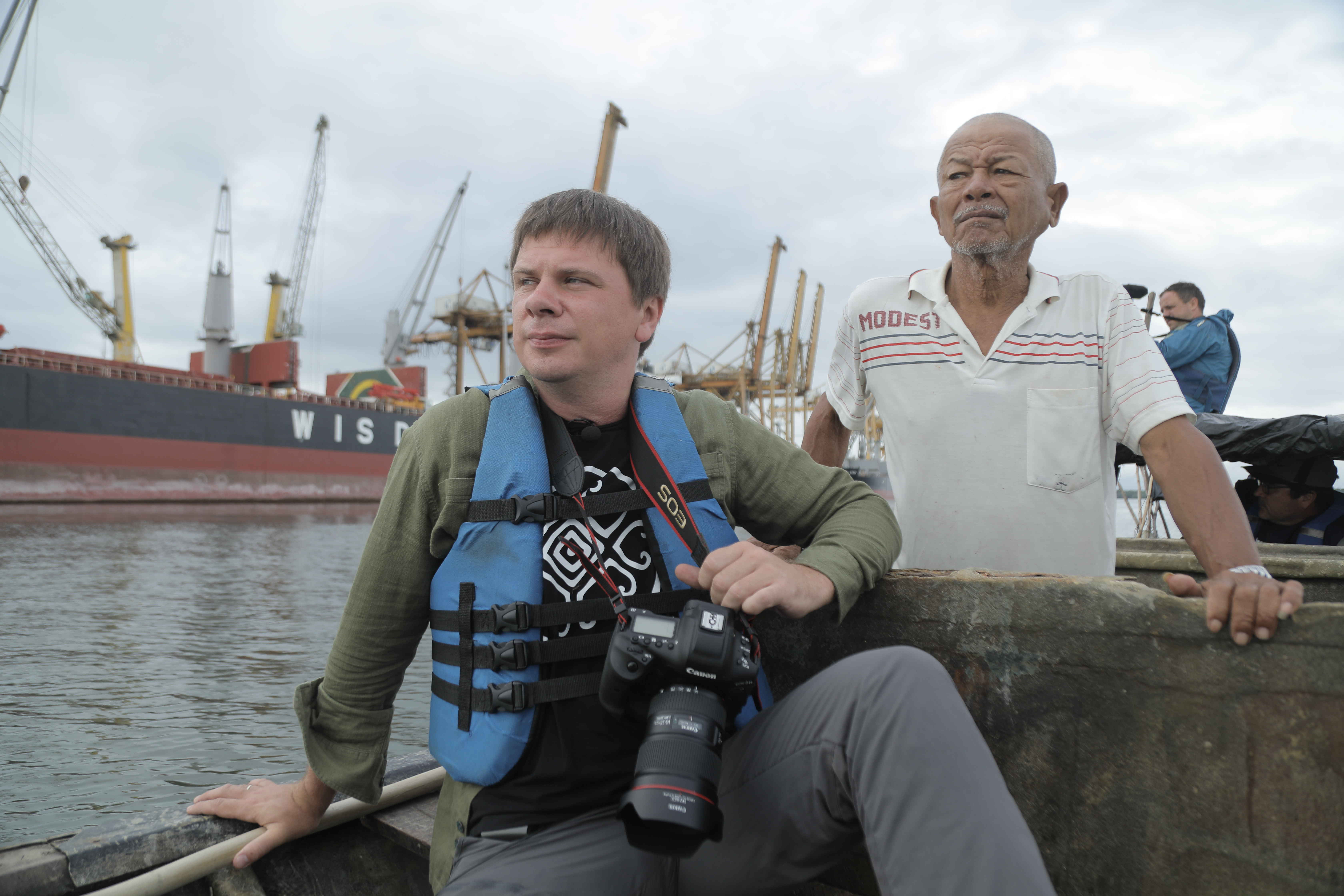 Світ навиворіт 1+1