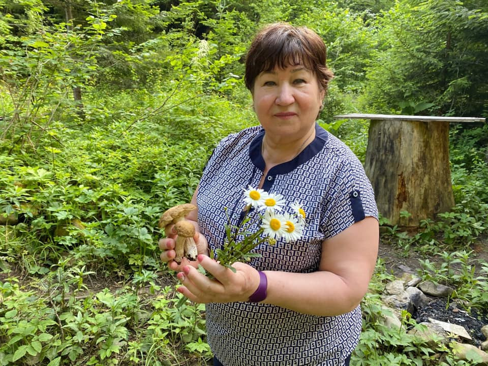 Мама Руслана Сенічкіна - Віра Антонівна 1+1