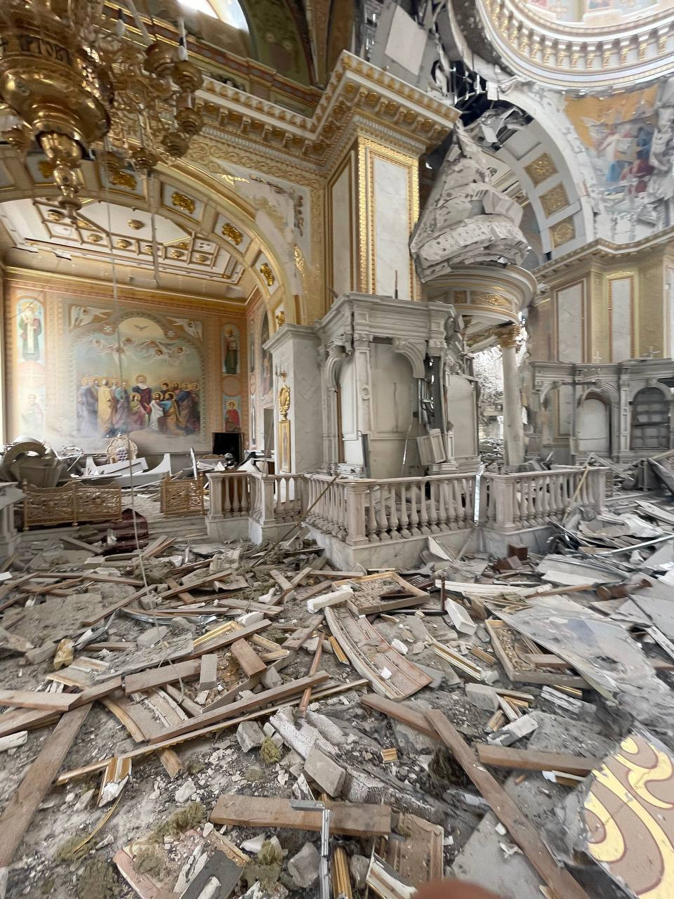 Наслідки обстрілу в Одесі Єгор Гордєєв 1+1