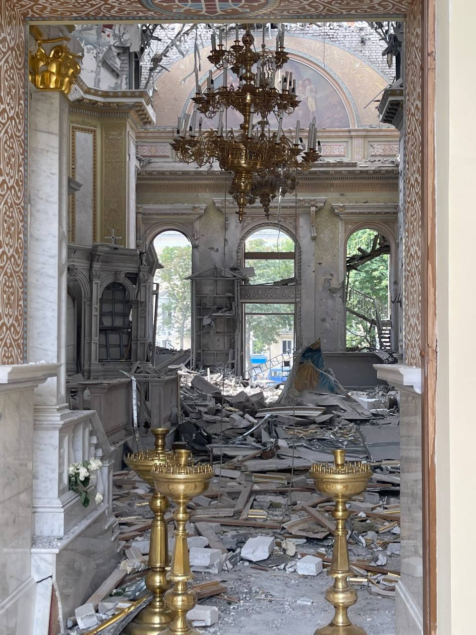 Наслідки обстрілу в Одесі Єгор Гордєєв 1+1