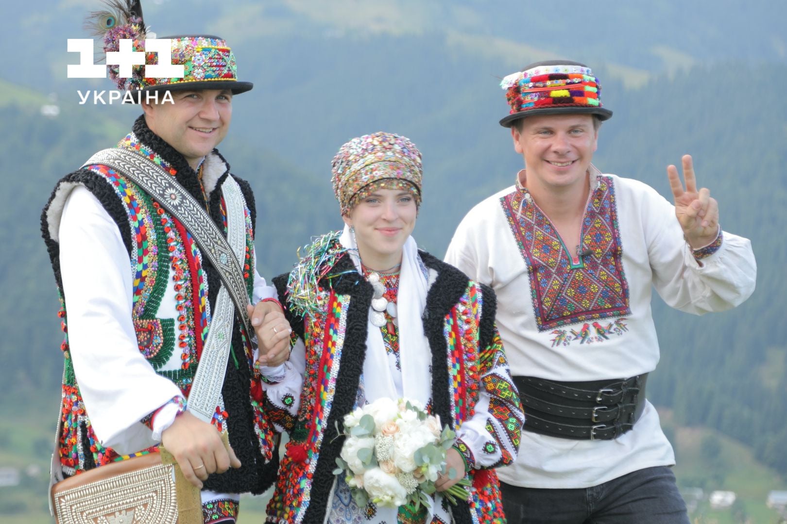 Мандруй Україною