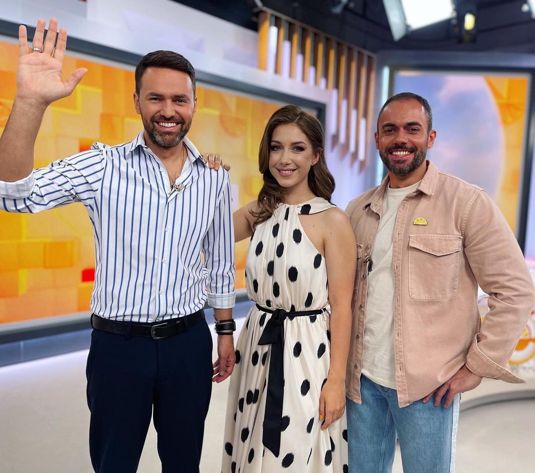 твій день ведучі фото