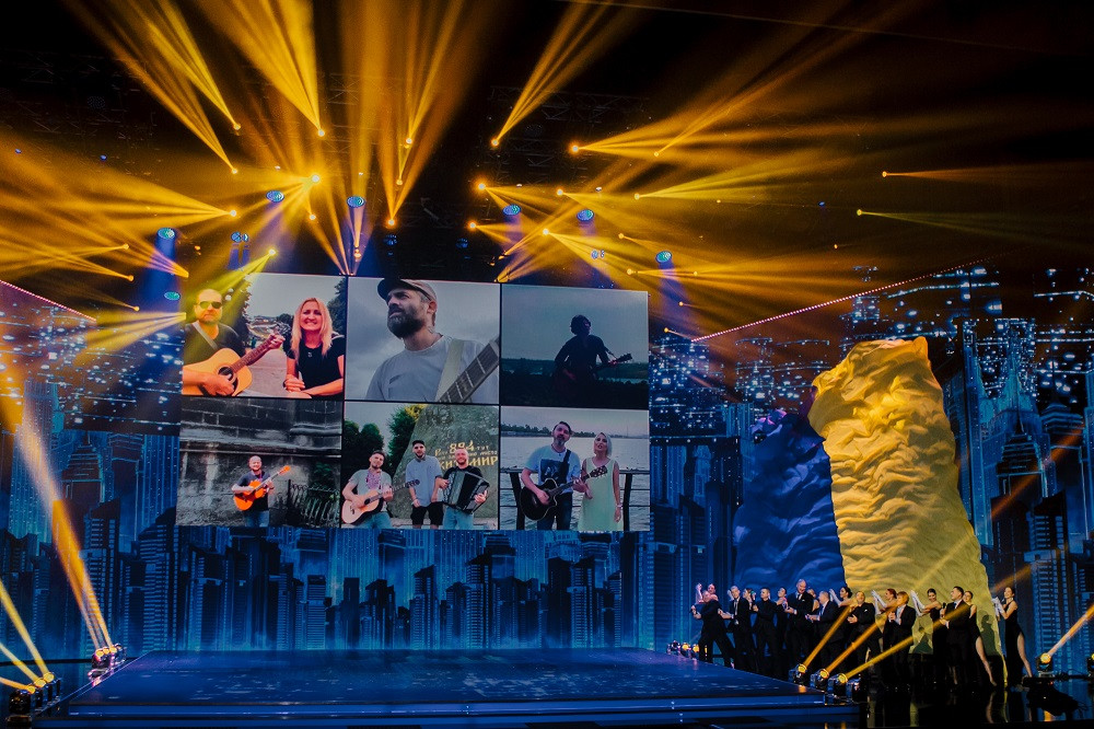 вечірній квартал