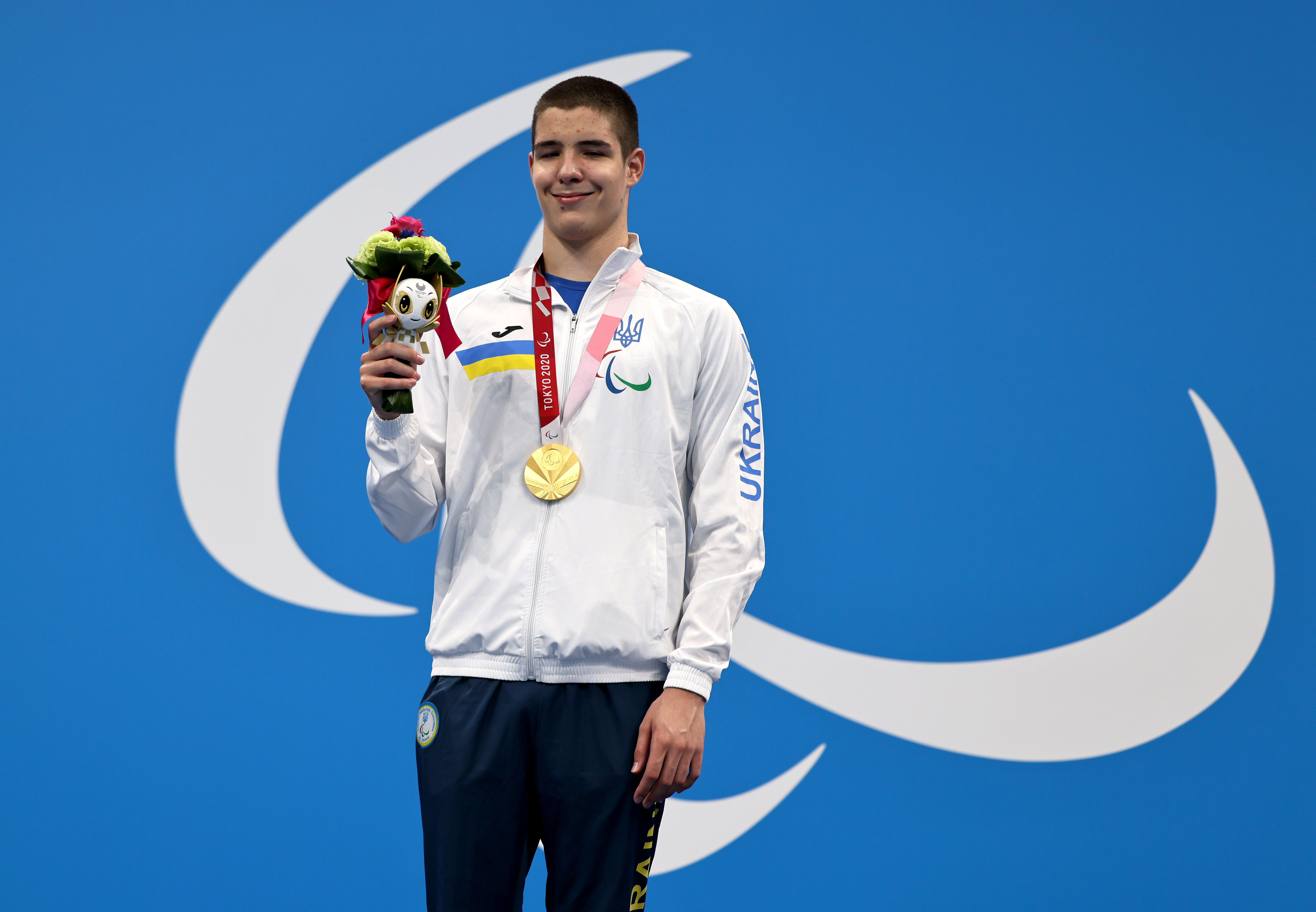 сербін золото токіо україна