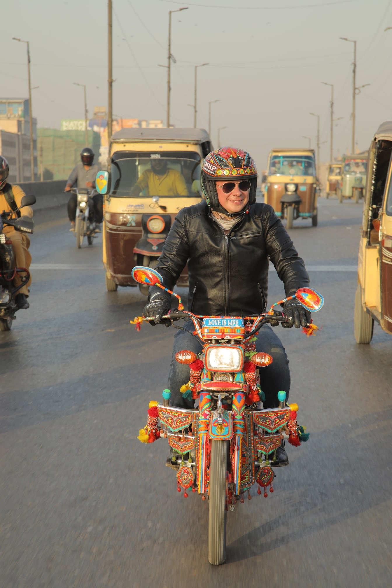 Світ навиворіт