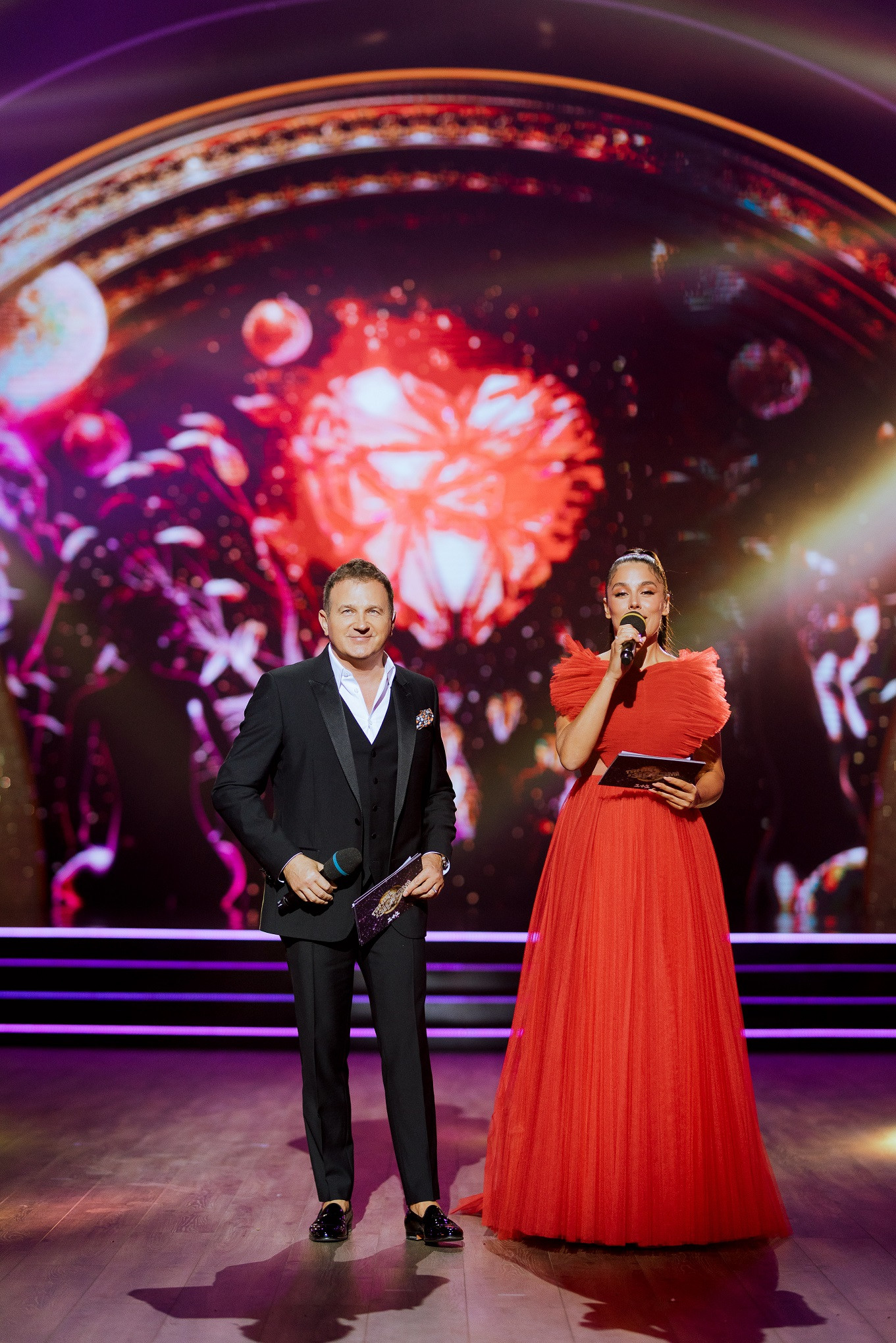 Танці з зірками