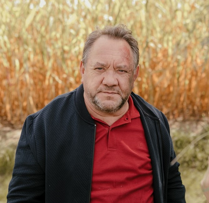 Головну роль у стрічці Хазяїн виконав Богдан Бенюк