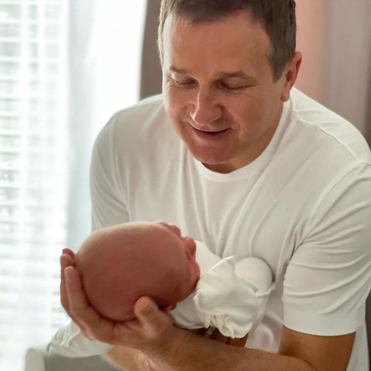 Горбунов син