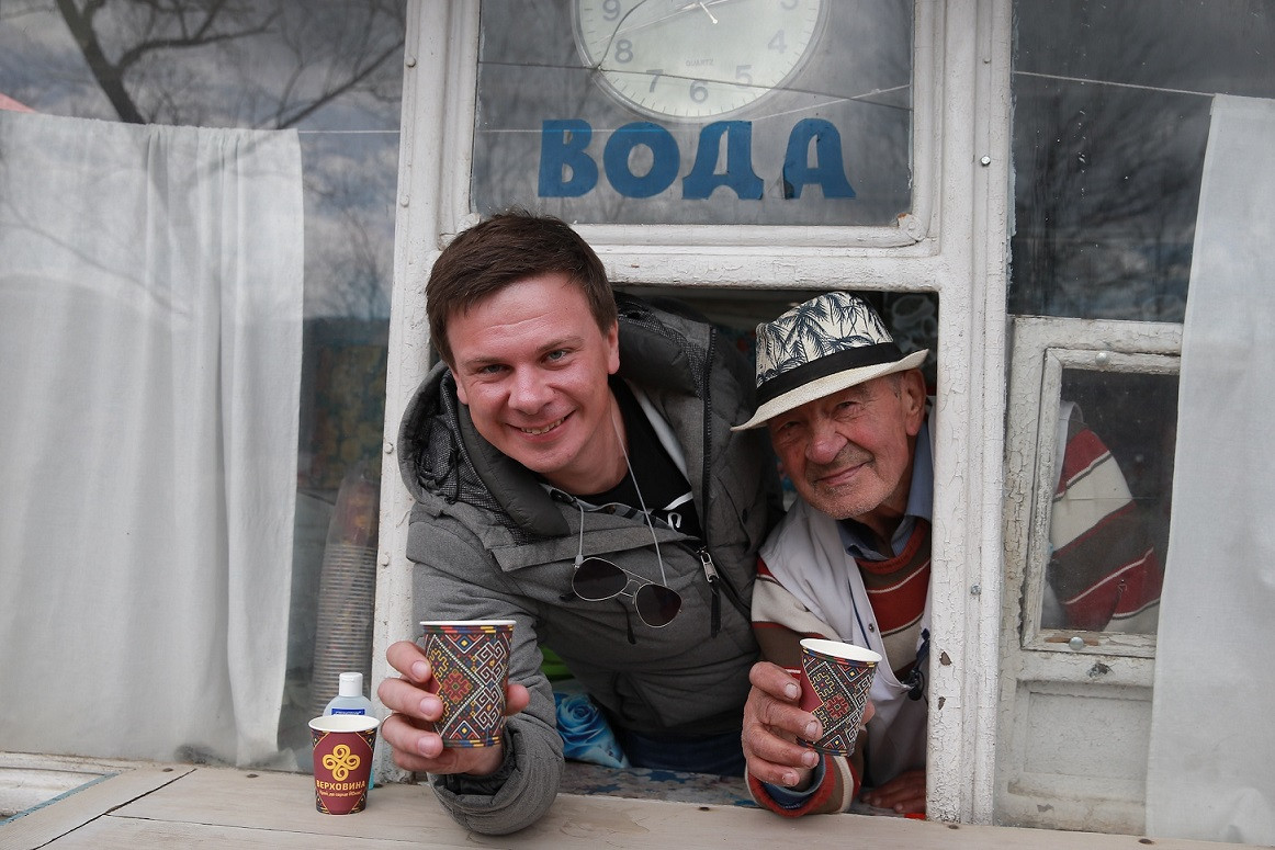 Дмитро Комаров