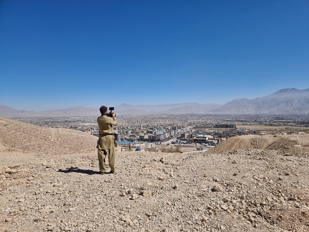 Світ навиворіт