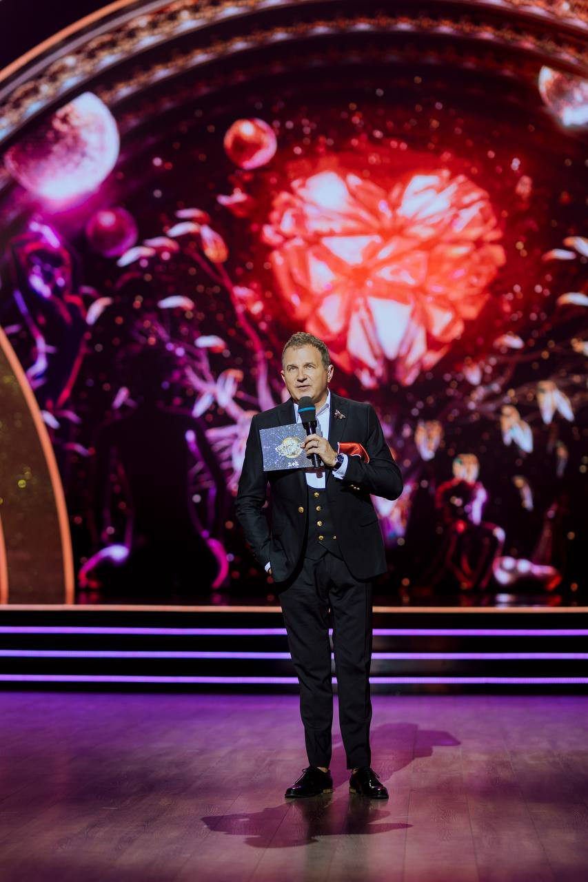 Танці з зірками