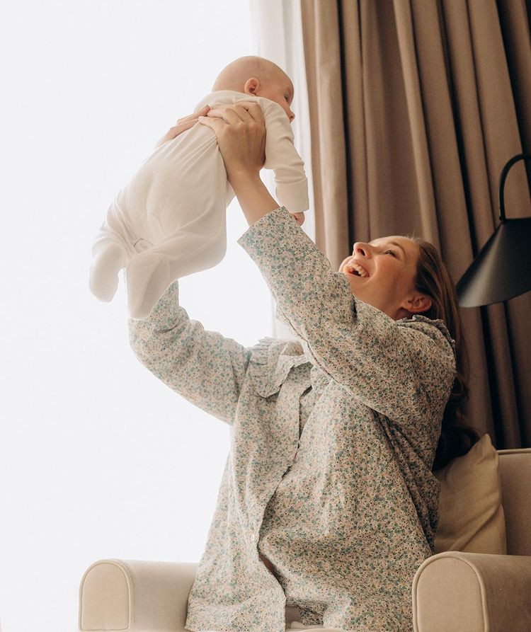 Катерина Осадча з сином Данилом фото