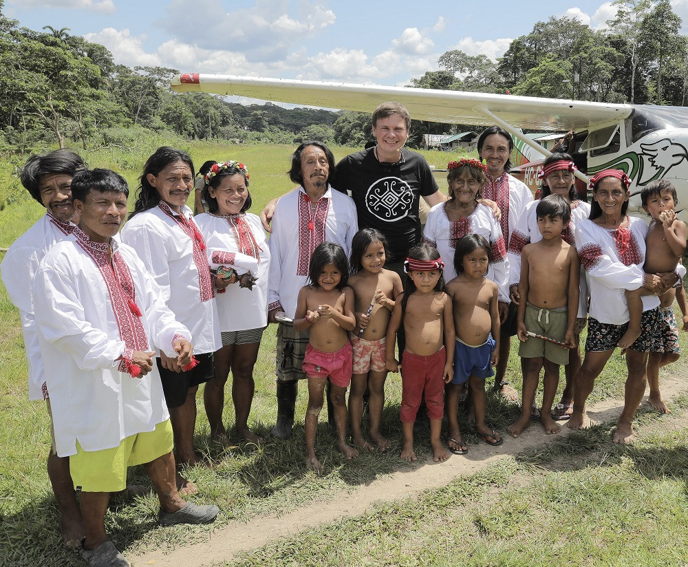 Світ навиворіт