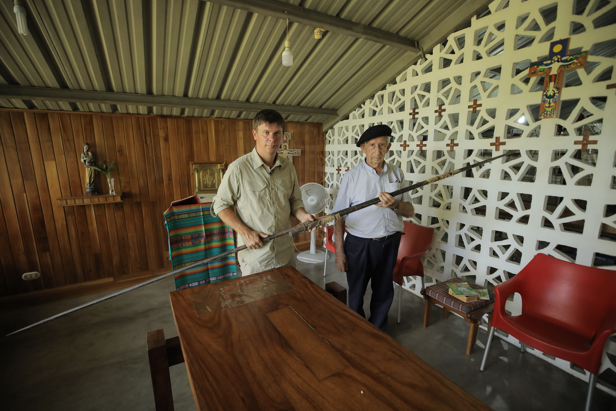 Світ навиворіт