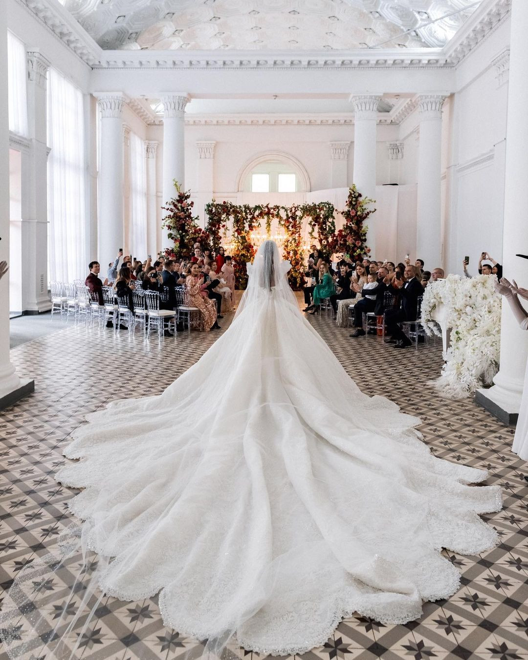 Онуфрійчук весілля фото