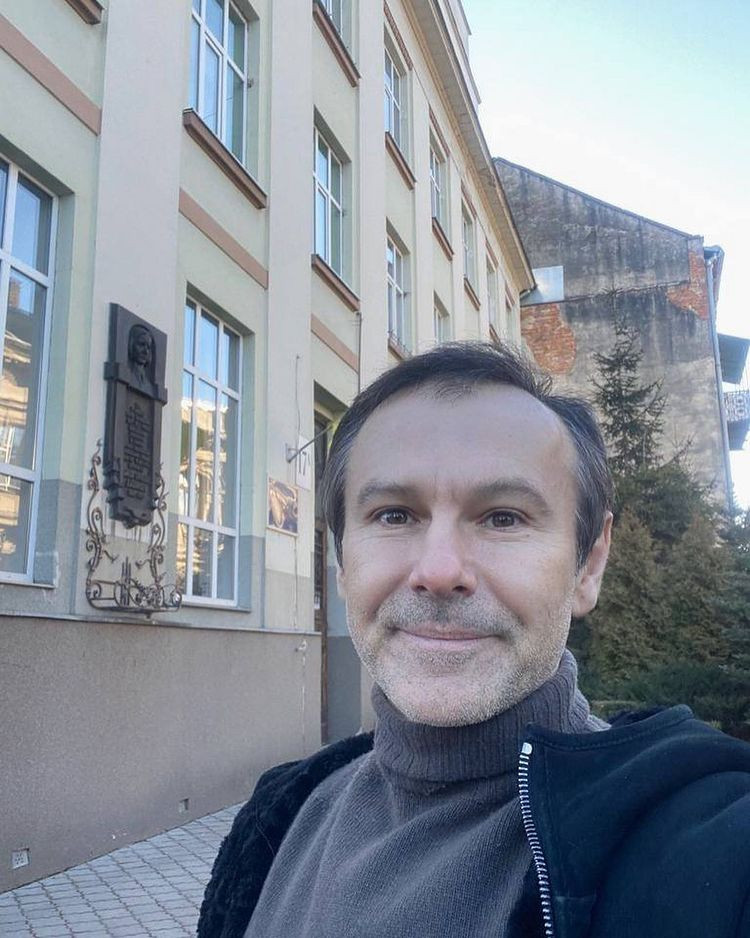 Святослав Вакарчук фото