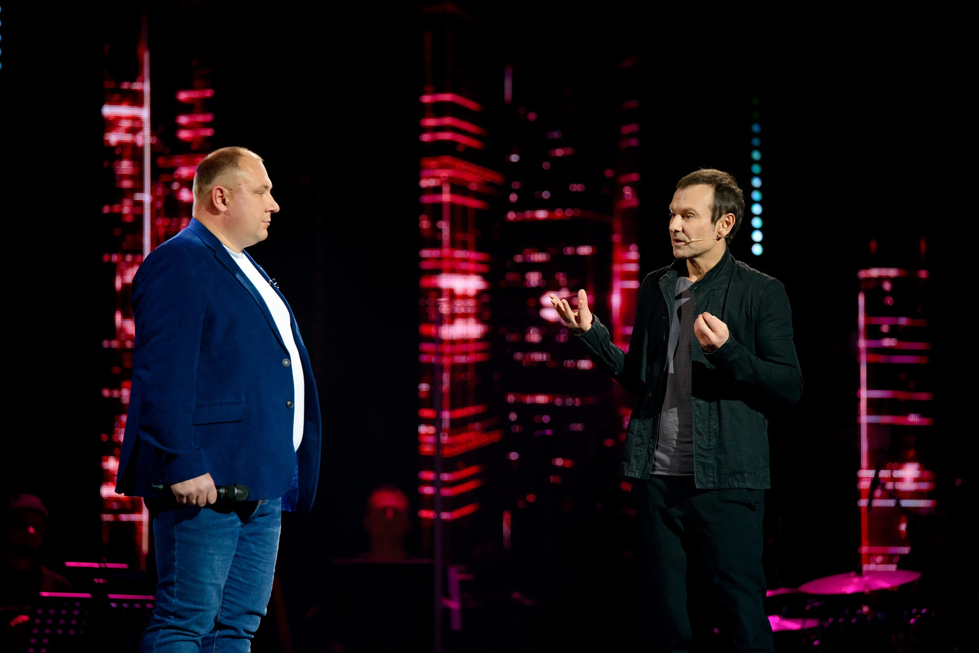 Захаров, Вакарчук