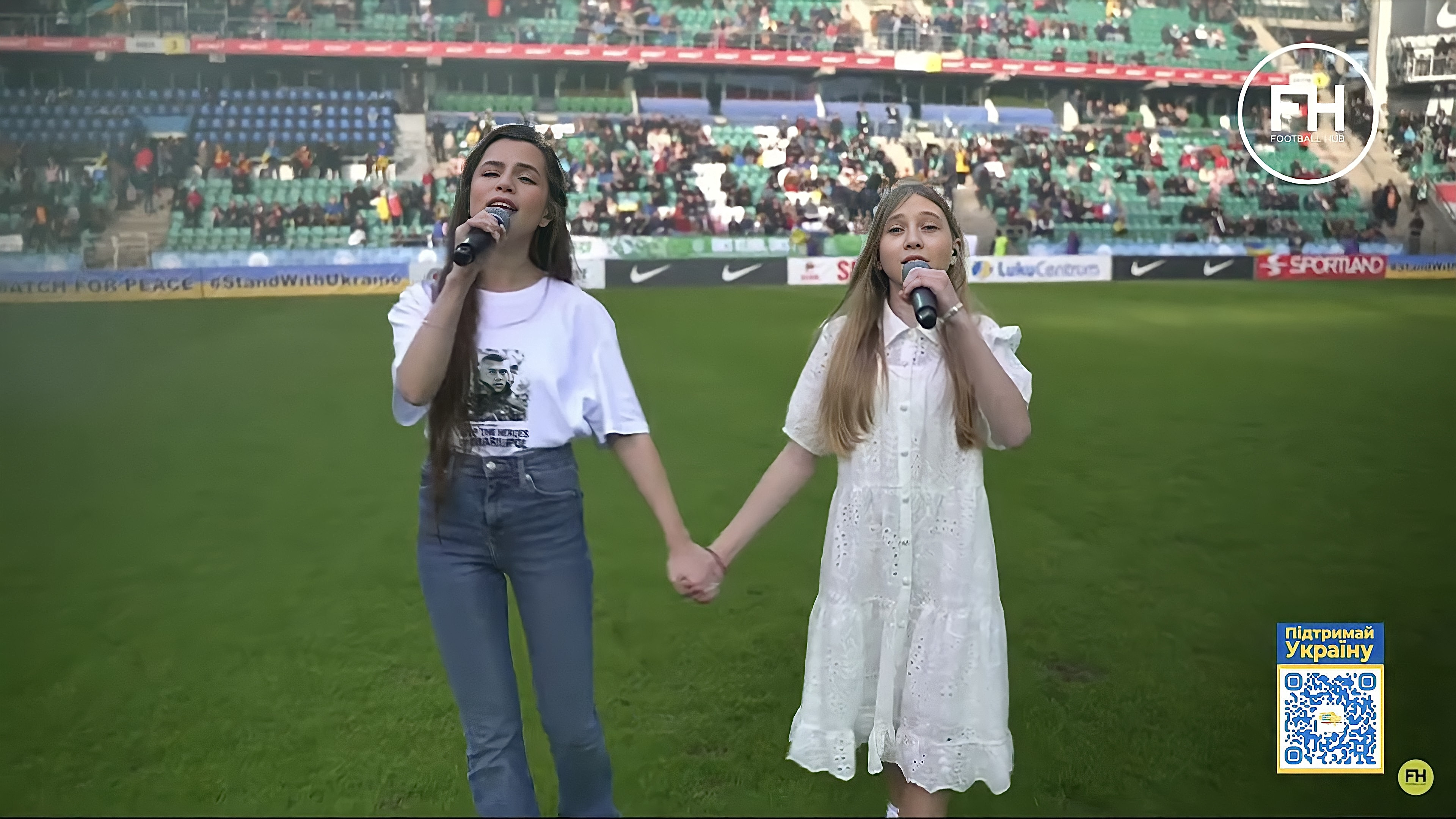 Ксенія Різницька Христина Соловій