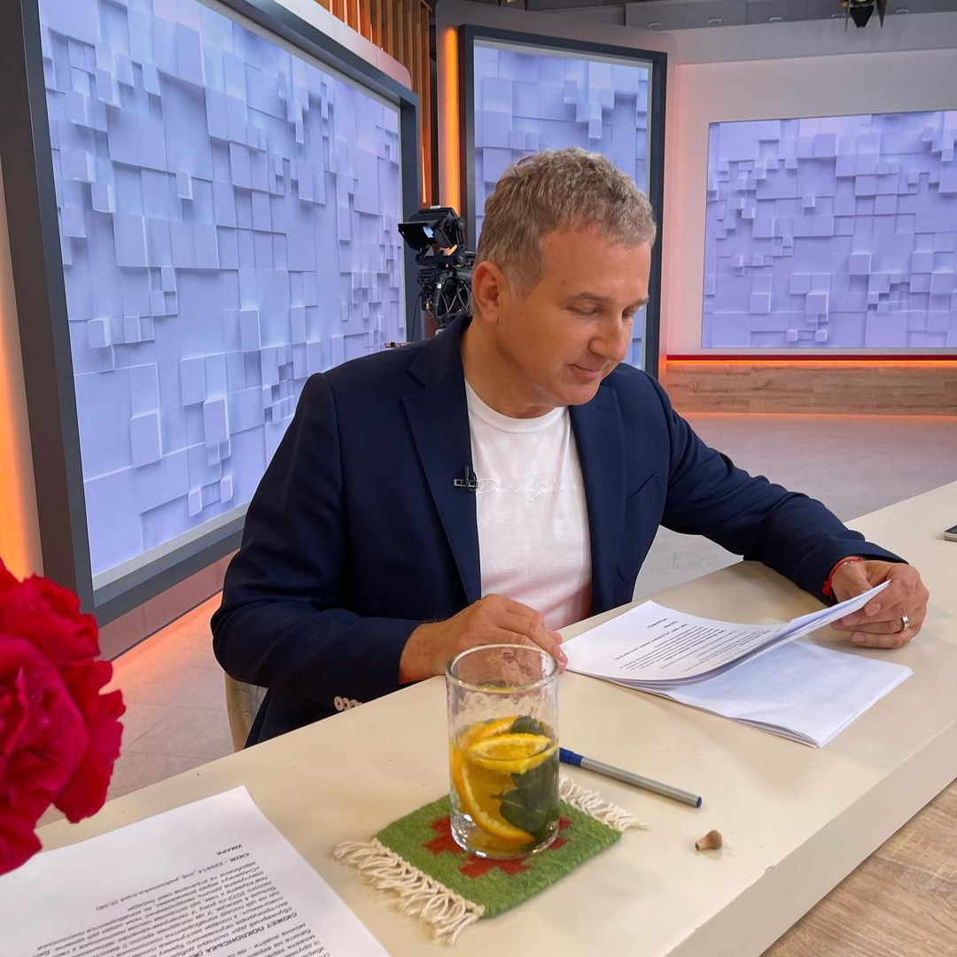 Горбунов 1+1