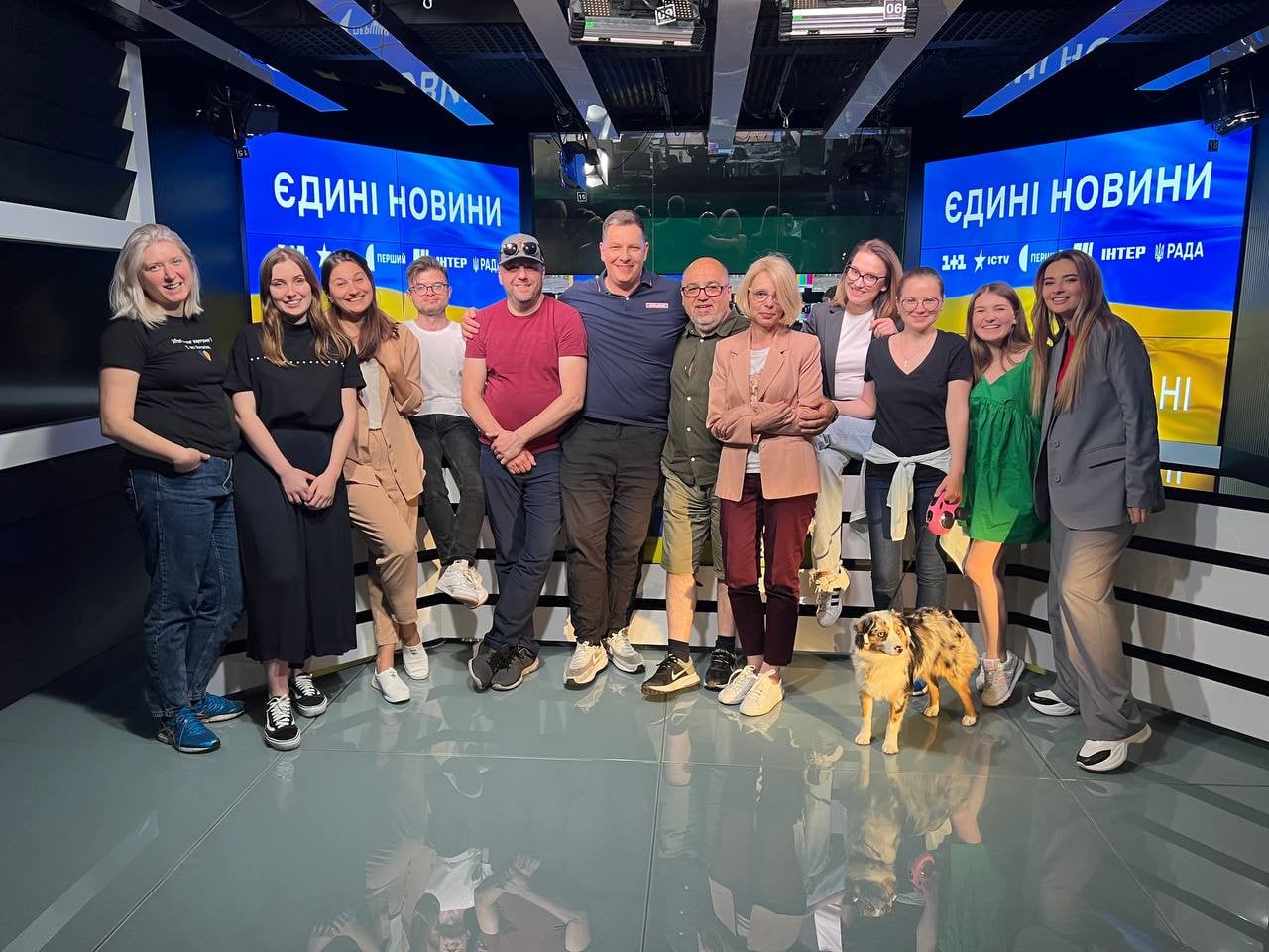 Єдині новини команда