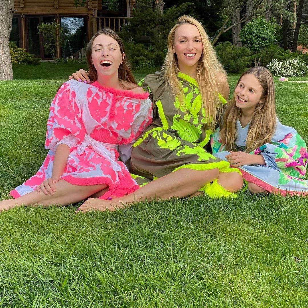 Оля Полякова