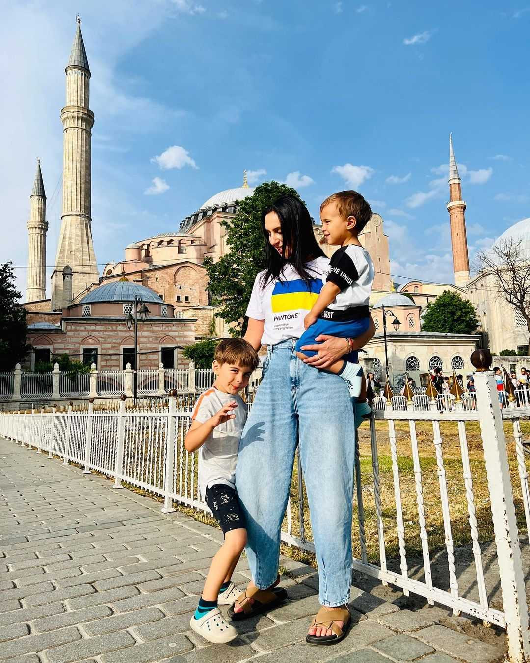 Джамала з дітьми