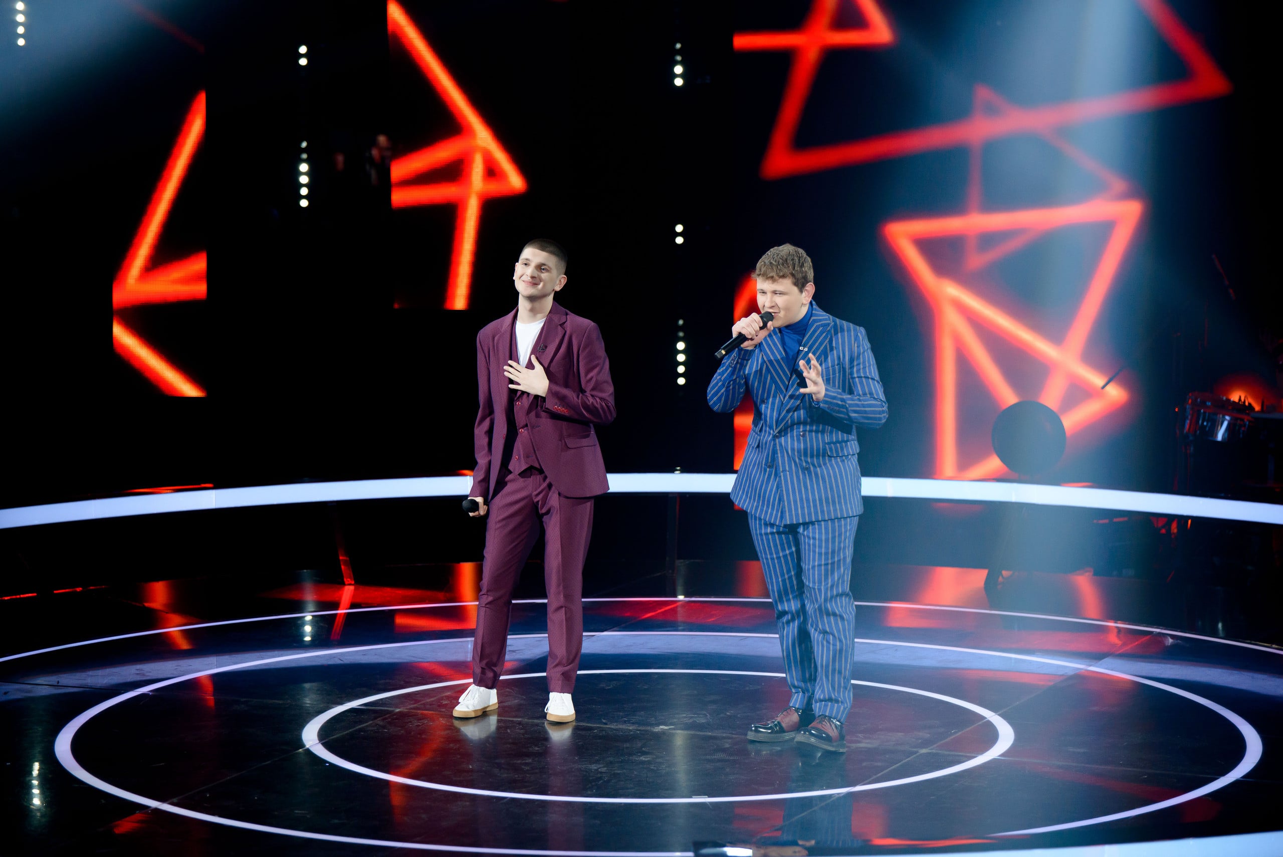 Олександр Олещук Валентин Скрипник