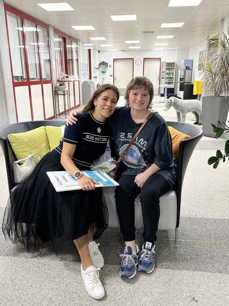 Соня и Иванна Онуфрийчук