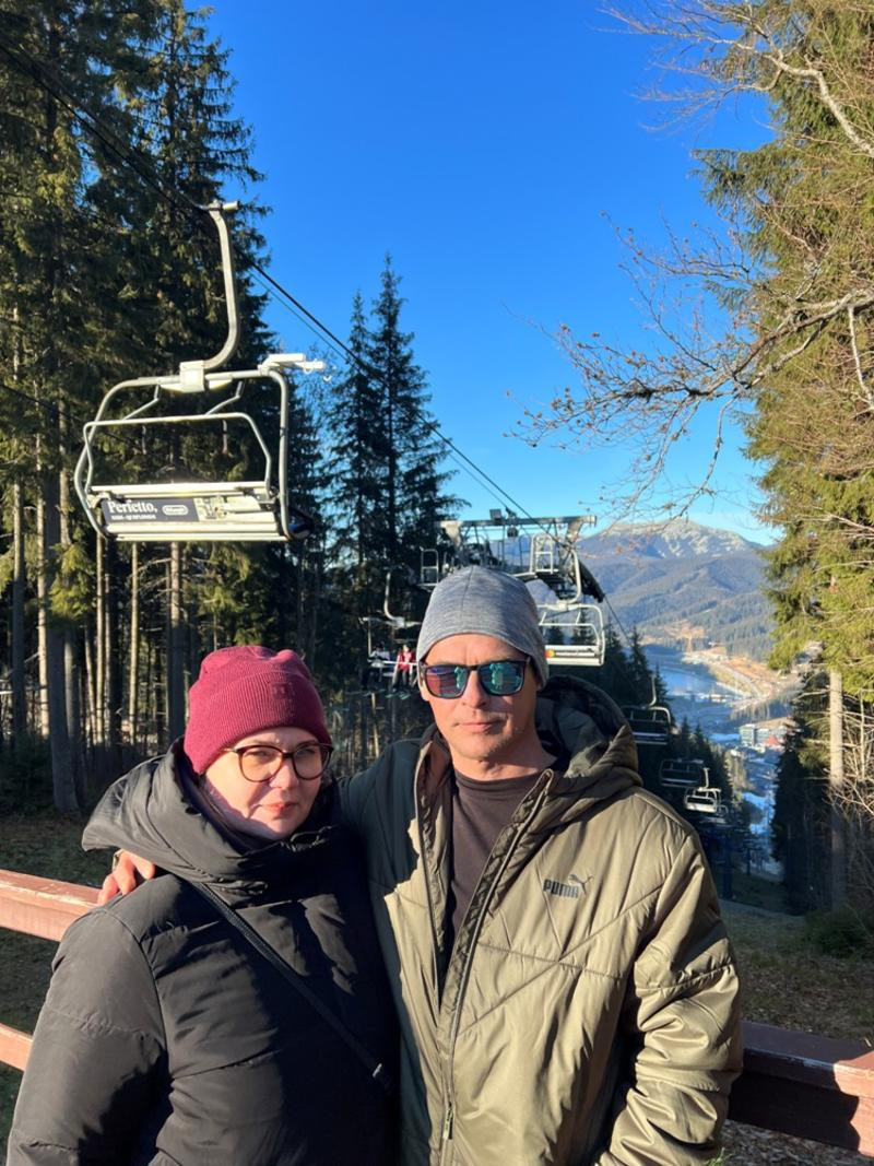 Наталя Островська показала батьків