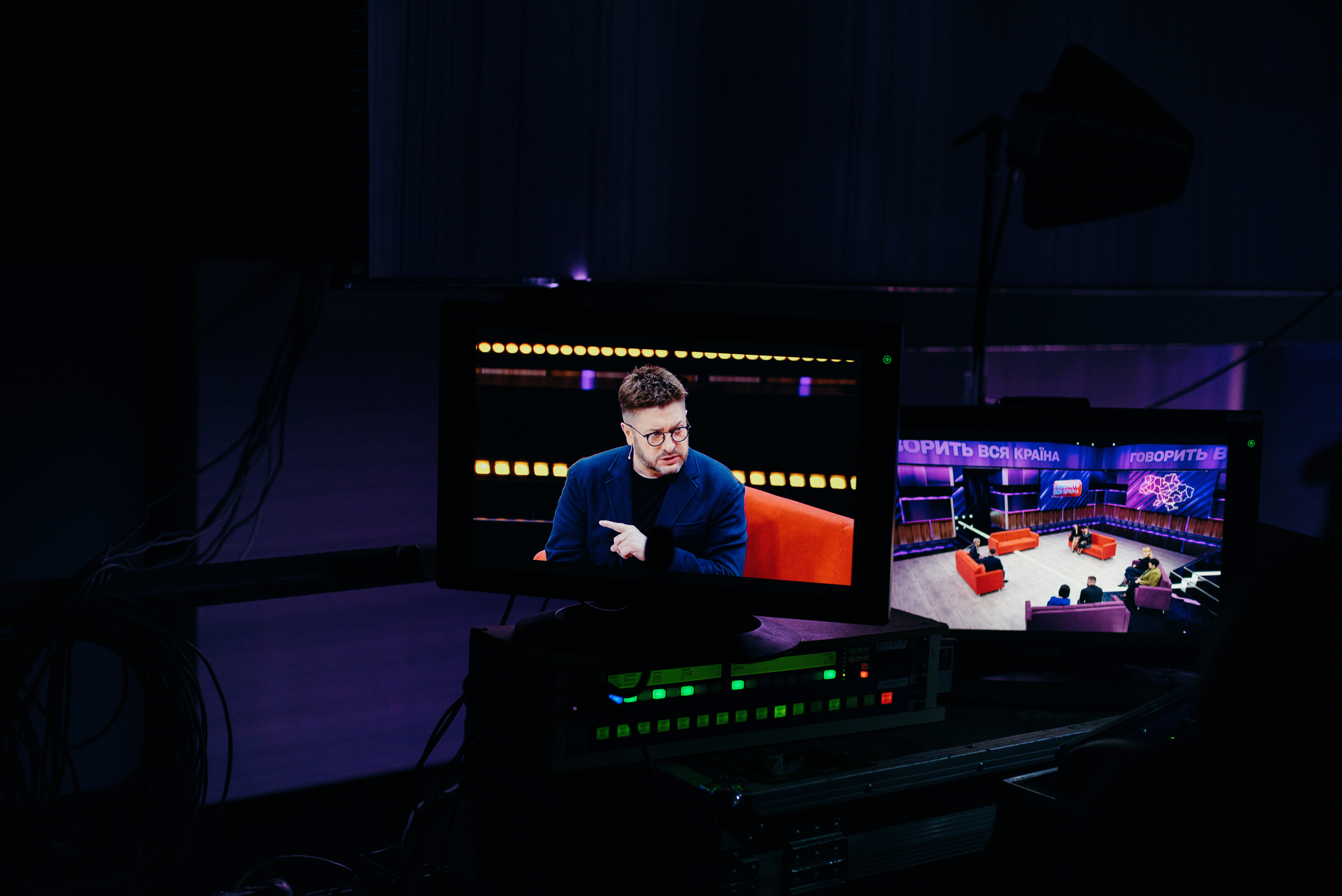 Говорить вся країна 1+1