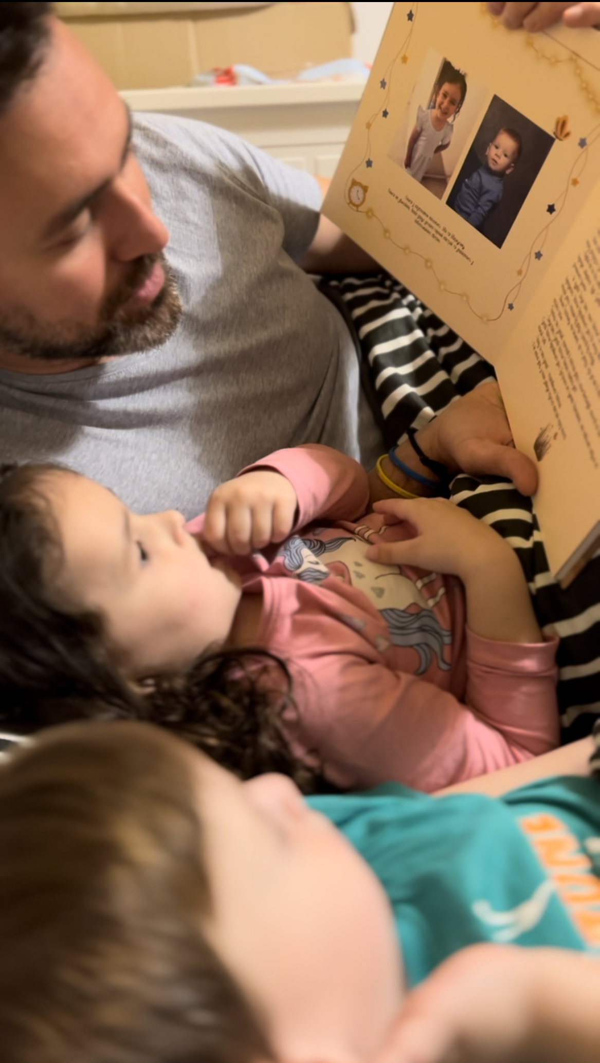 Тімур Мірошниченко з дітьми