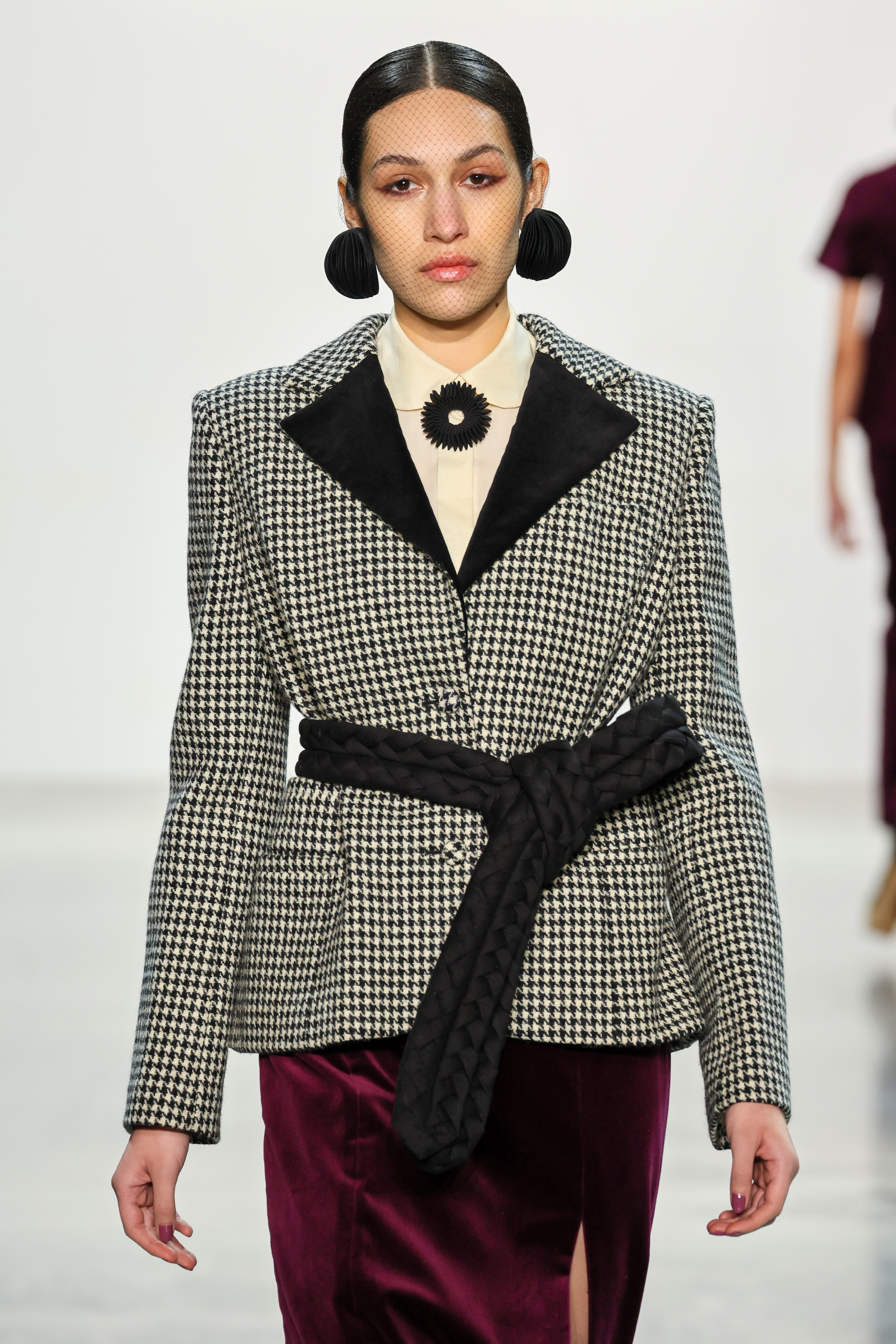 Модні образи на Великдень - 1+1