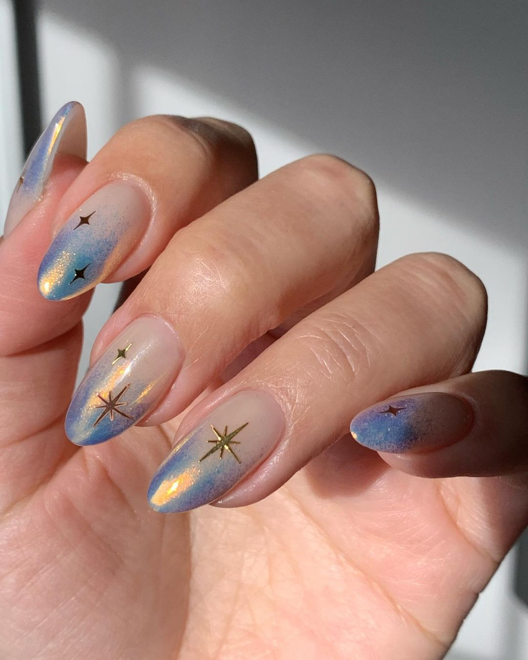 Идеи маникюра для Стрельца