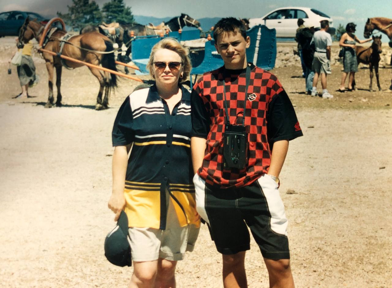 Тімур Мірошниченко (14) з мамою Тамарою Євгеніївною 1+1