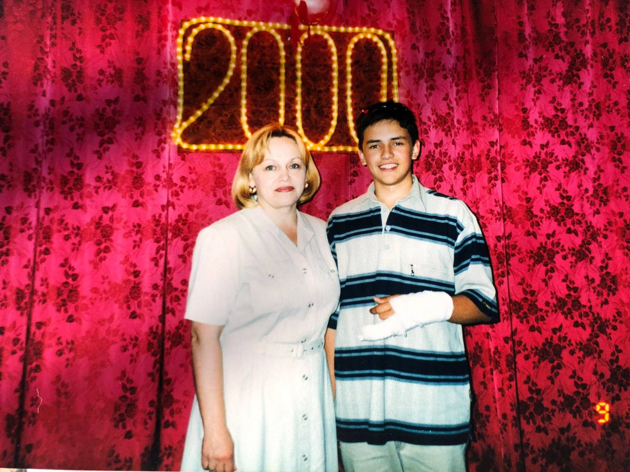 Тімур Мірошниченко (14) з мамою Тамарою Євгеніївною 1+1