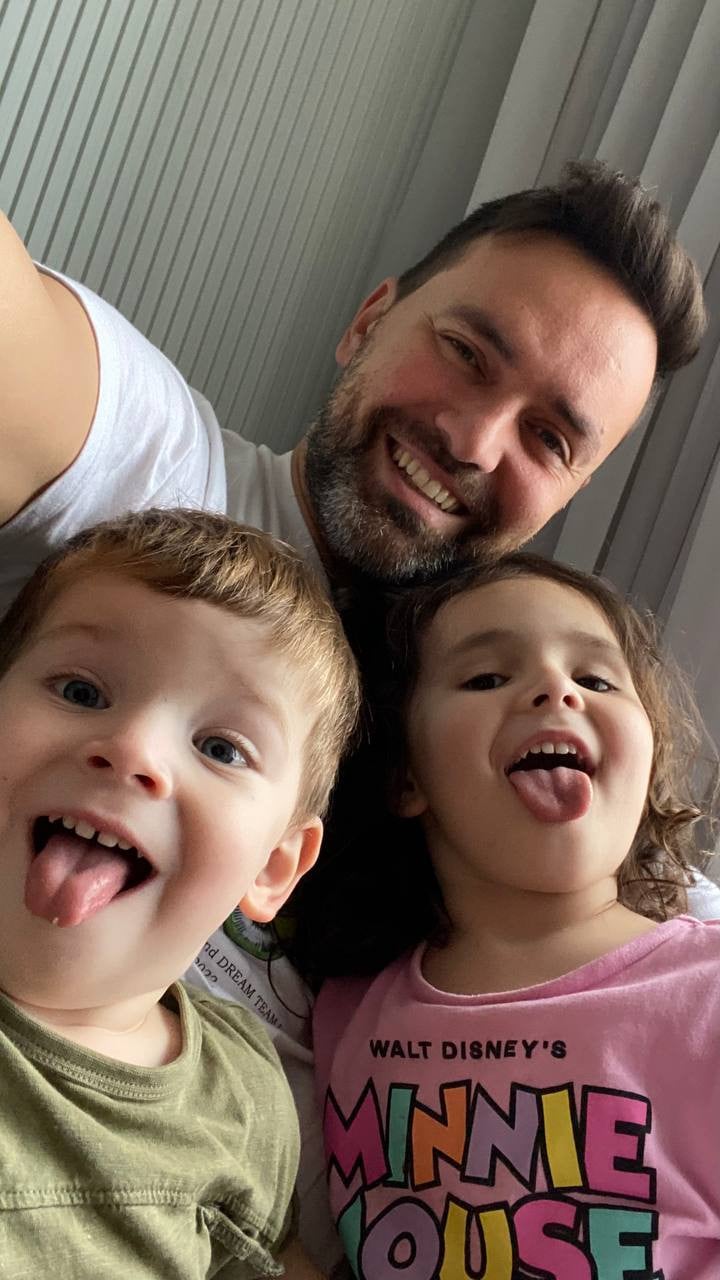 Тімур Мірошниченко з дітьми 1+1