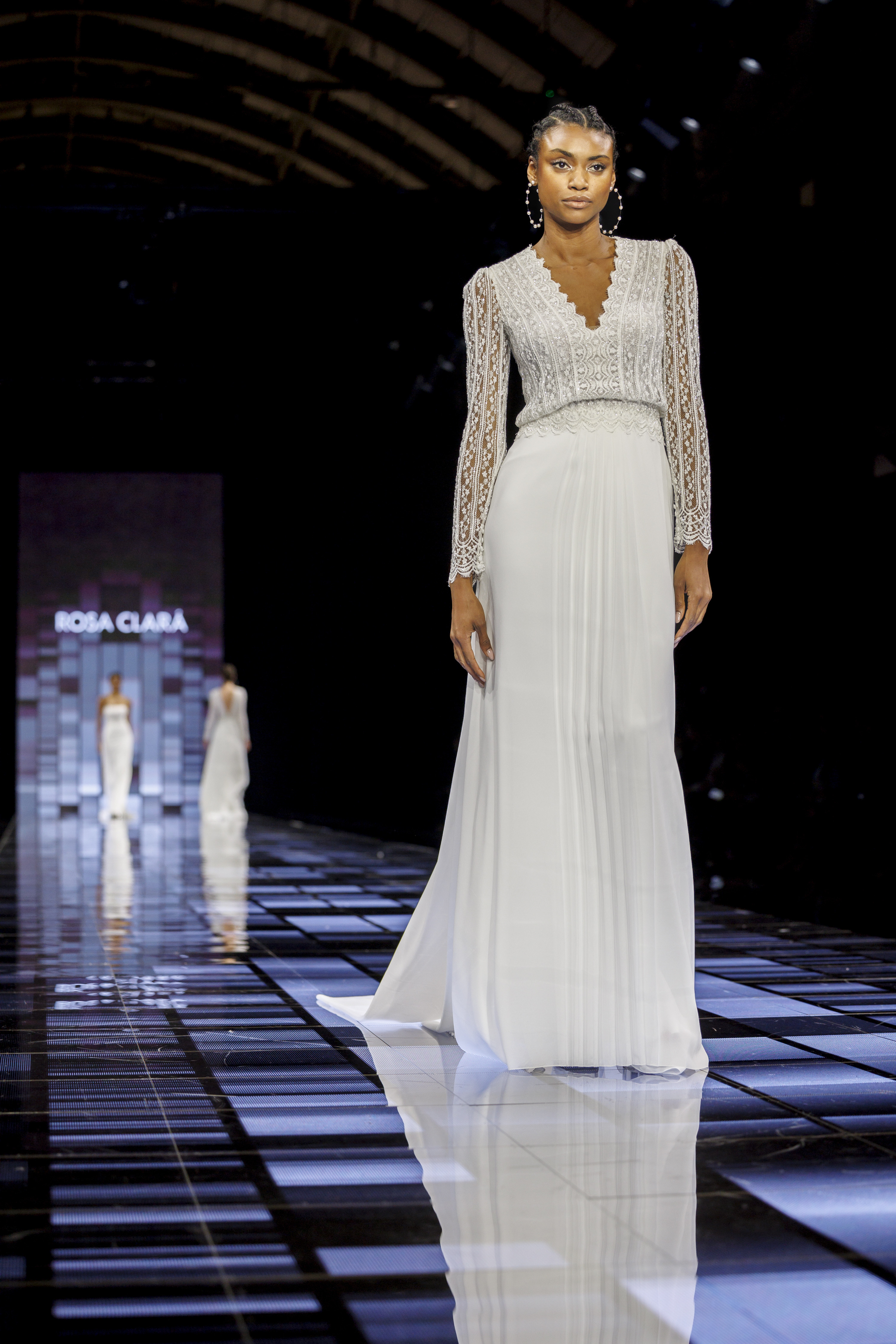 Свадебна мода 2023 - фото