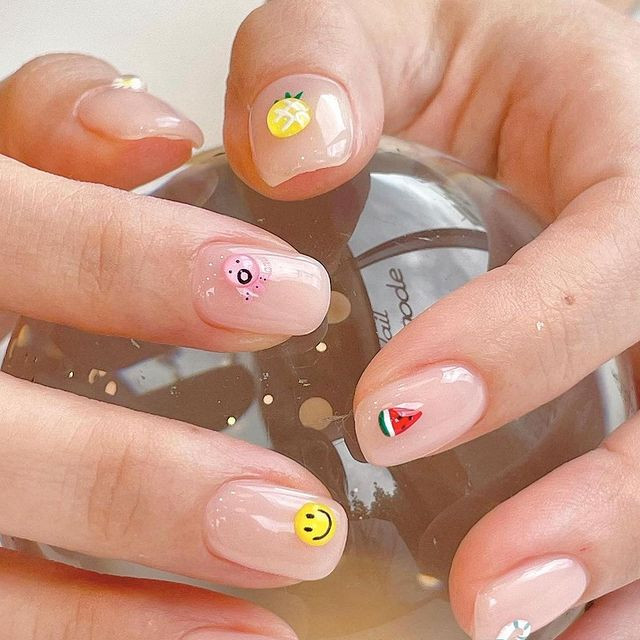 Літній манікюр фот - 1+!