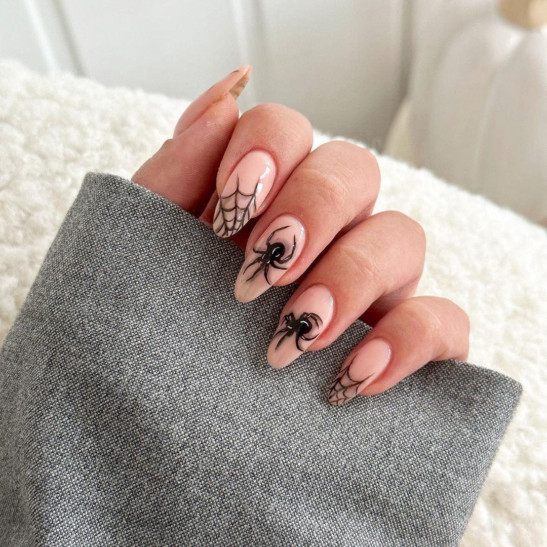 Манікюр на Гелловін 2023 - фото