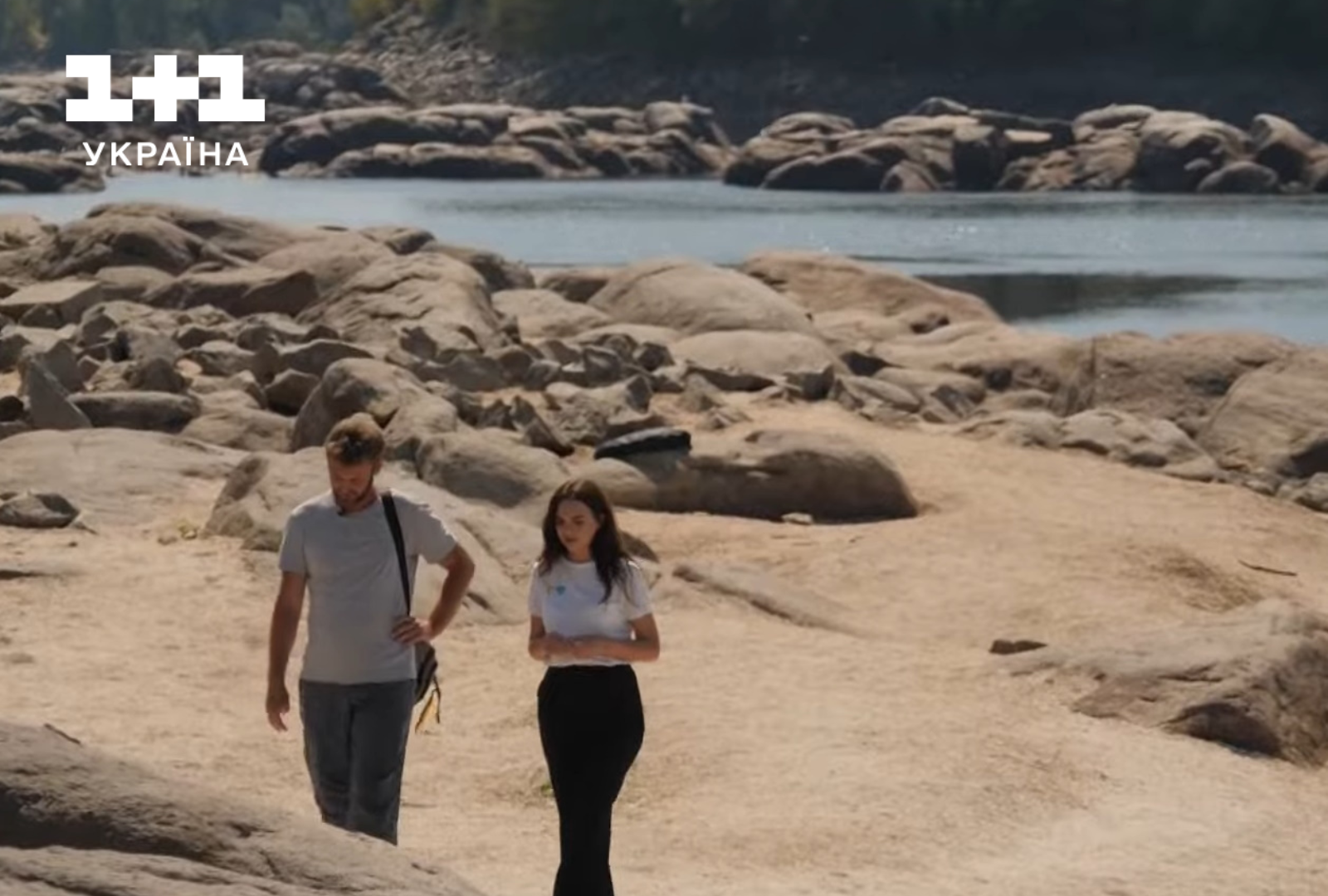 побачити дно