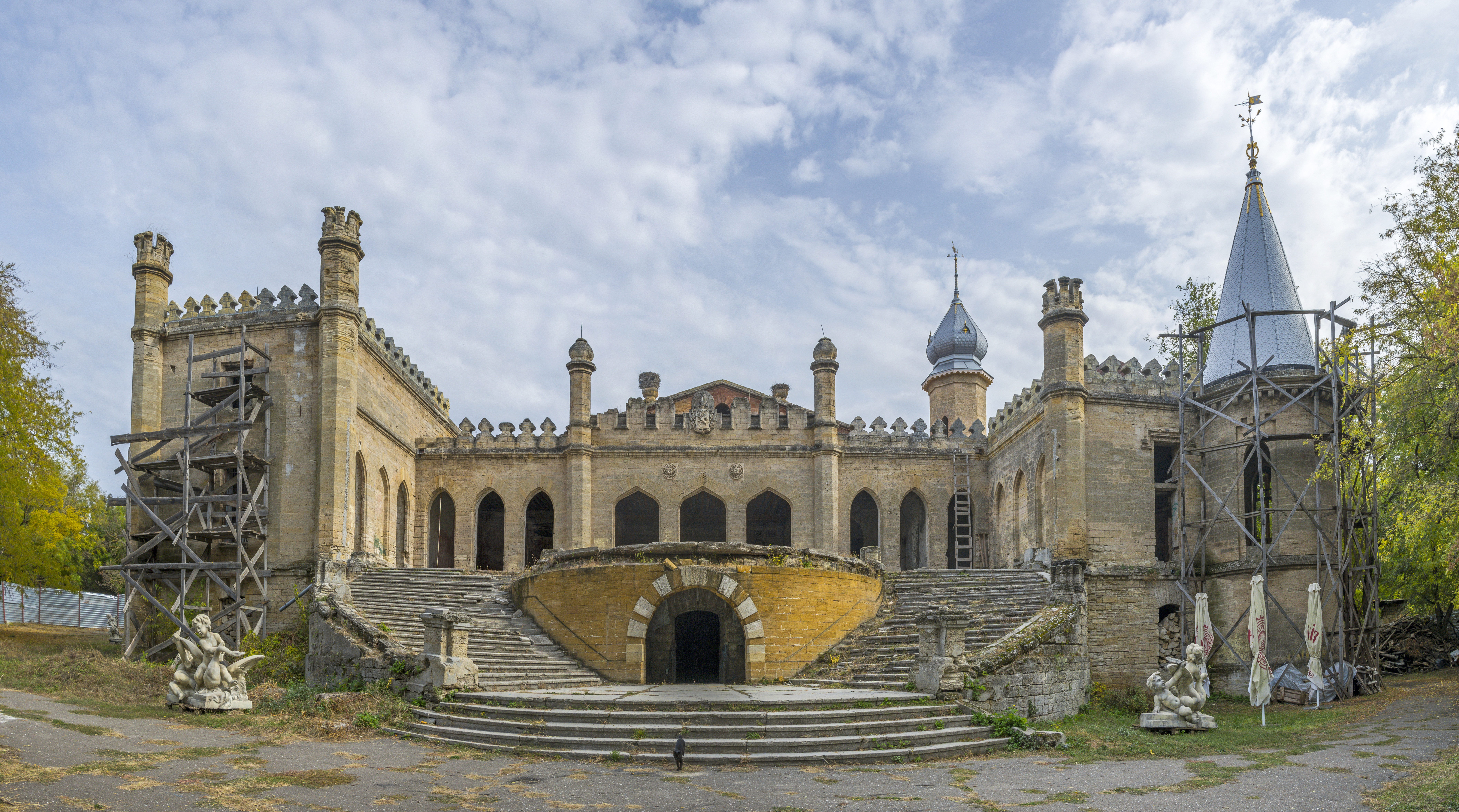 Палац Курісів (Мавританський)