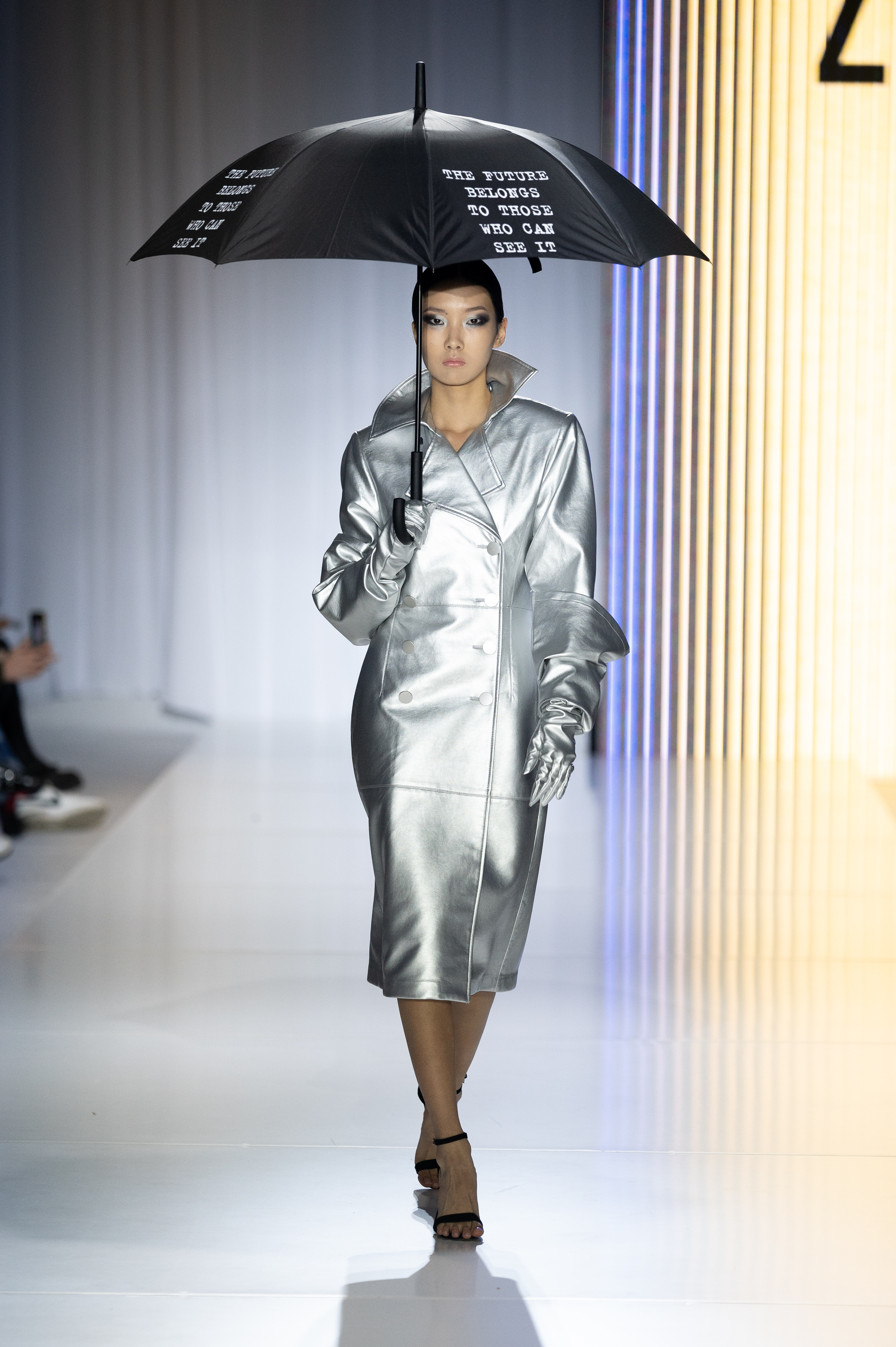 Модні образи для офісу 2024