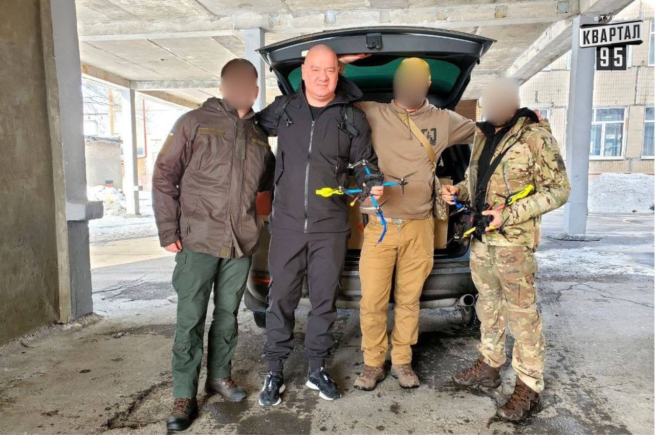 Євген Кошовий з військовими