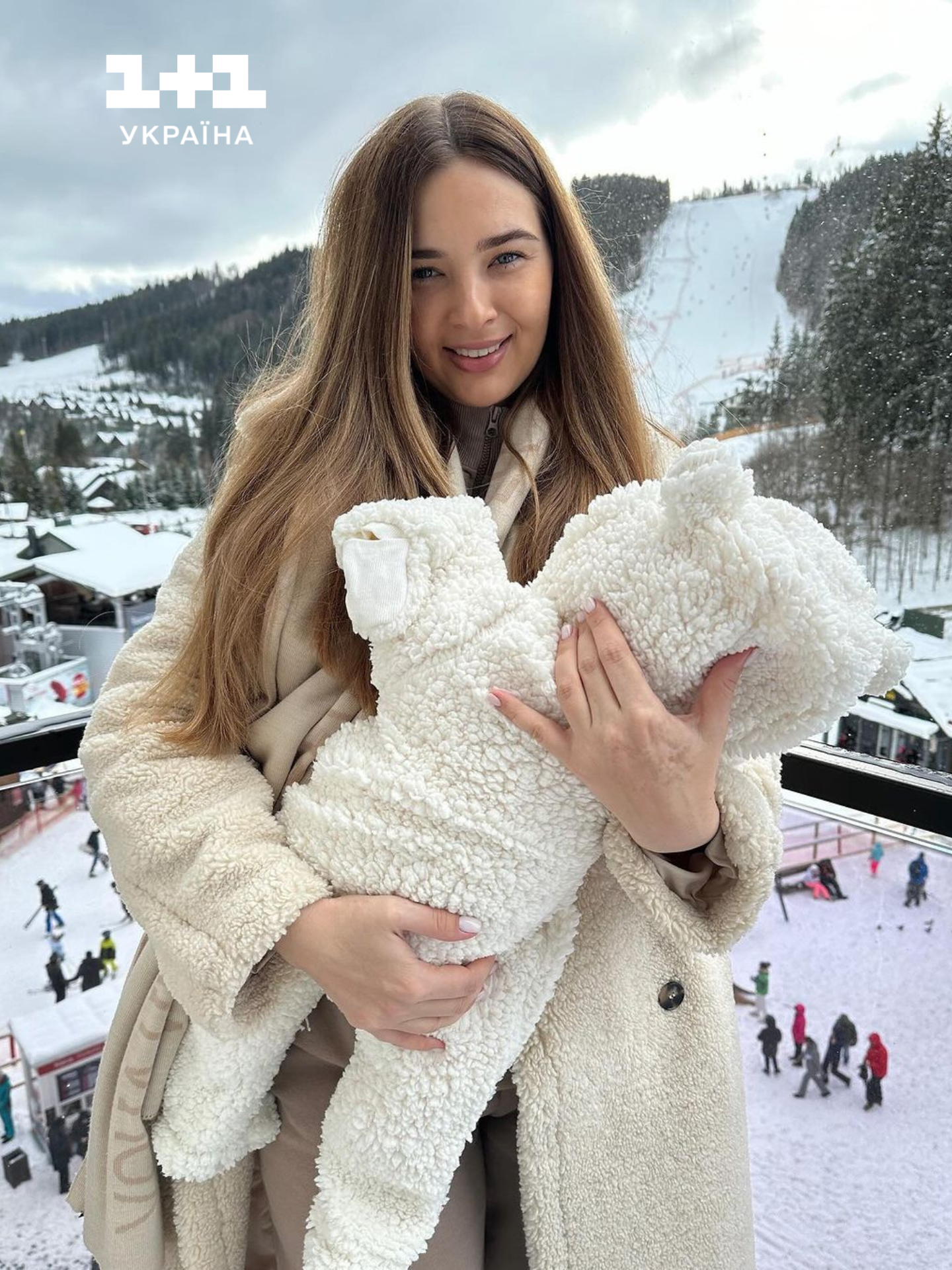 Наталя Островська у Буковелі з донькою