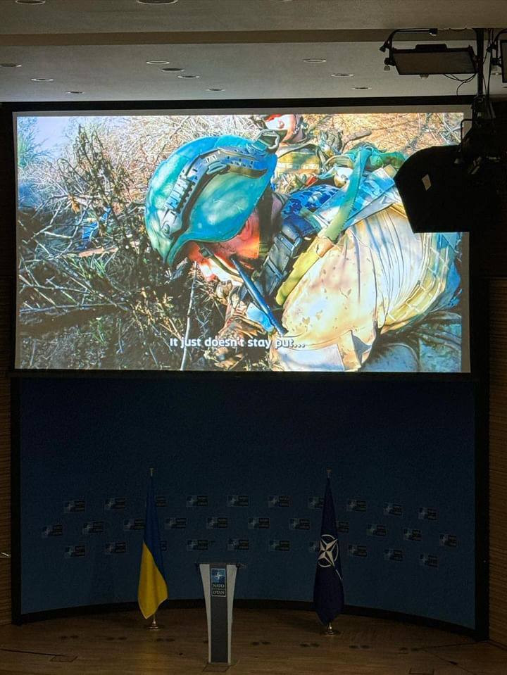 Довга доба показали у штаб квартирі НАТО